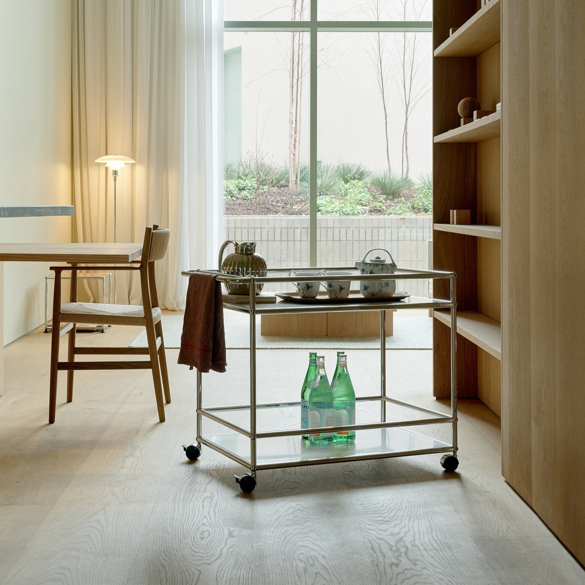 Modern Steel Bar or Serving Cart (L18) – USM Modular Furniture