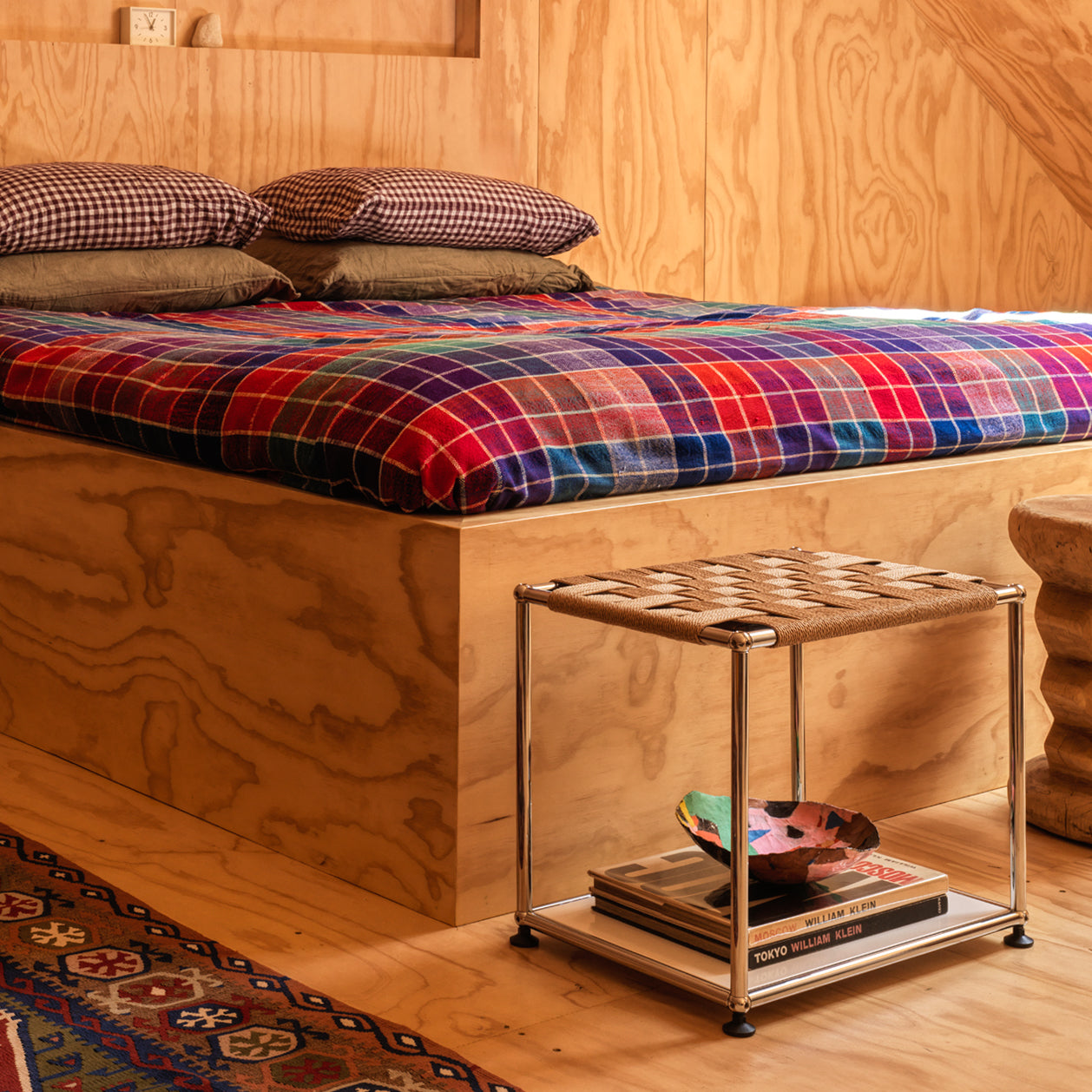 Usm Modular Side Table WS Side Table + Lower Panel – USM Modular Furniture
